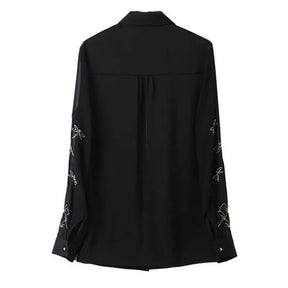 Blusa de Chifon de Mangas Longas com Bordados e Detalhes em Renda - Janelaila Moda